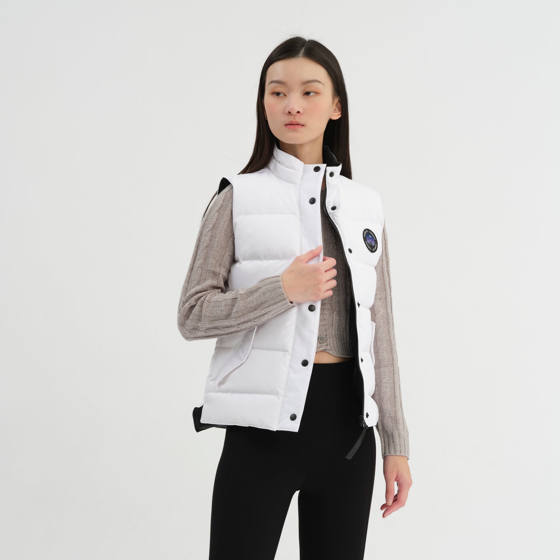 Pamila Vest